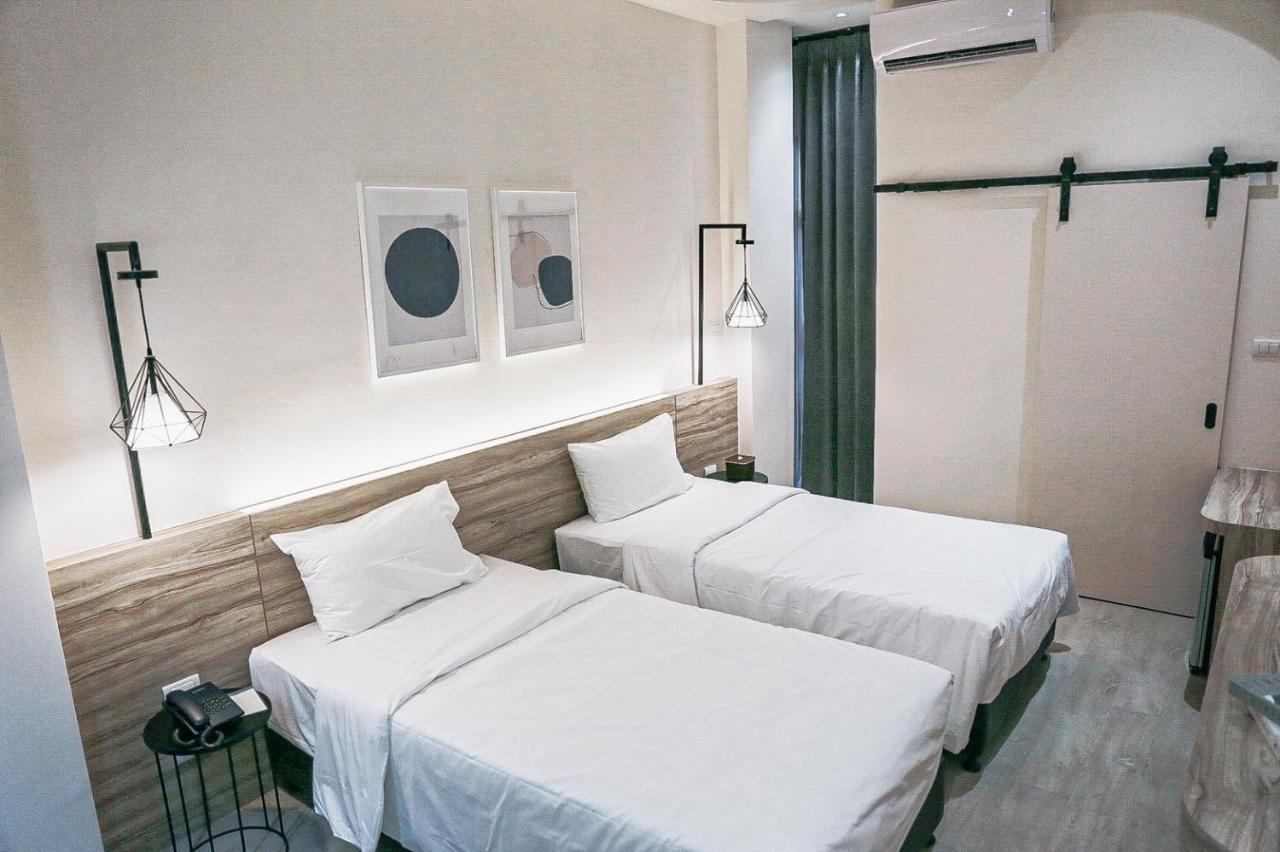 Hotel Homitel Bangkok Esterno foto